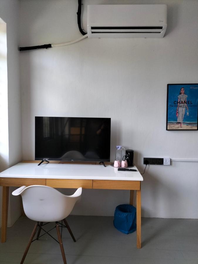 Le Melur Hotell George Town Exteriör bild