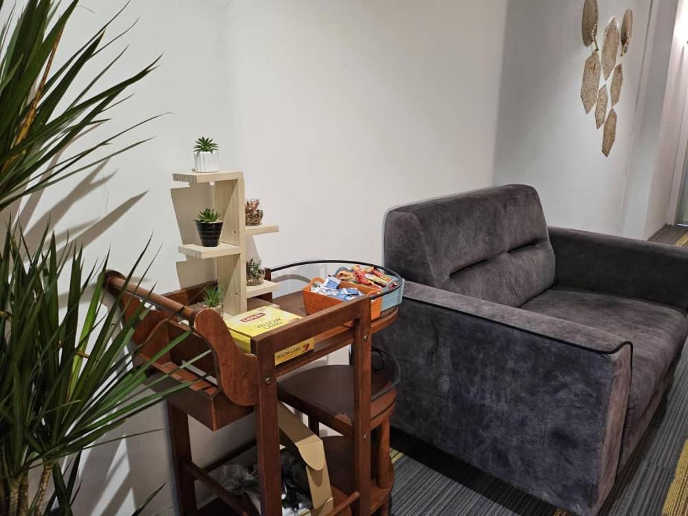 Le Melur Hotell George Town Exteriör bild